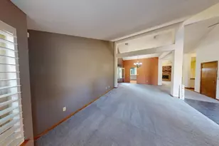 3200 Cloudview Dr, Sacramento, CA 95833 - Photo 13