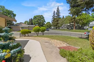 3200 Cloudview Dr, Sacramento, CA 95833 - Photo 9