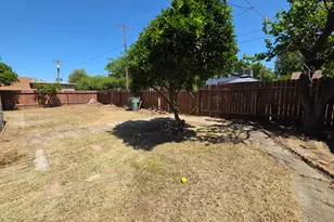 1416 Tully Rd, Modesto, CA 95350 - Photo 23