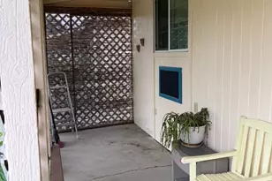 7055 McComber St, Sacramento, CA 95828 - Photo 3