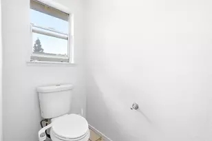 8421 Morning Skye Way, Antelope, CA 95843 - Photo 33