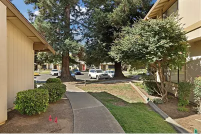 40 W Lancaster Drive, Stockton, CA 95207 - Photo 21