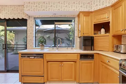 40 W Lancaster Drive, Stockton, CA 95207 - Photo 9