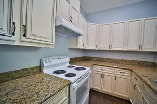 2219 H St, Sacramento, CA 95816 - Photo 27