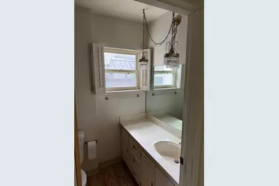 1301 36th Street, Sacramento, CA 95816 - Photo 9
