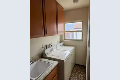 1301 36th Street, Sacramento, CA 95816 - Photo 13