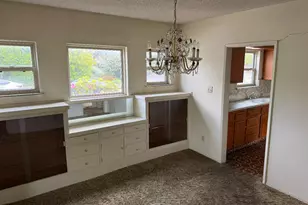 1301 36th St, Sacramento, CA 95816 - Photo 5