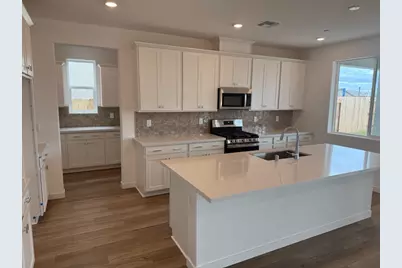 10292 Gardini Court, Elk Grove, CA 95757 - Photo 3