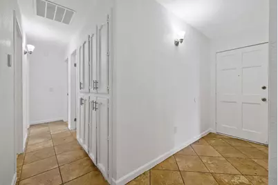 14291 Rosemary Circle, Armona, CA 93202 - Photo 17