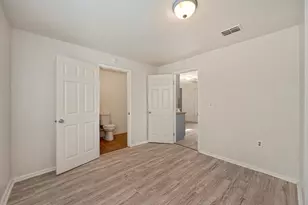 2664 Forrest St, Sacramento, CA 95815 - Photo 23