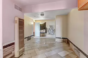 2585 Beaumont St, Sacramento, CA 95815 - Photo 9