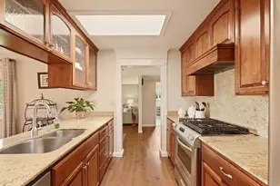 1909 W Vine St, Lodi, CA 95242 - Photo 7