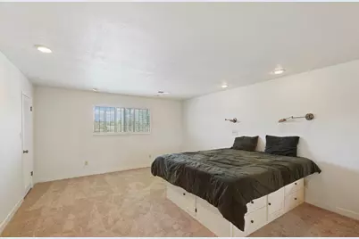 816 Evert Court, Lodi, CA 95242 - Photo 59