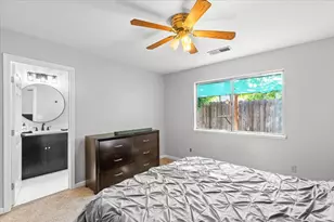 1216 Rolls Royce Ln, Modesto, CA 95351 - Photo 27