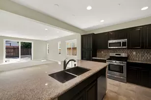 2032 Davis St, Woodland, CA 95776 - Photo 31