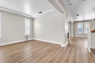 9421 Clift Ct, Elk Grove, CA 95624 - Photo 37