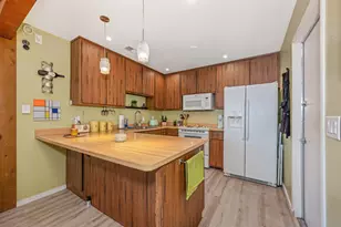 10712 Sterling Wood Way, Rancho Cordova, CA 95670 - Photo 9