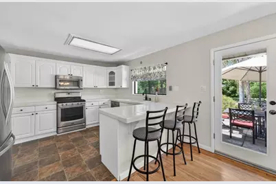 4516 Oxbow Drive, Sacramento, CA 95864 - Photo 11