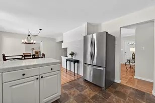 4516 Oxbow Dr, Sacramento, CA 95864 - Photo 17