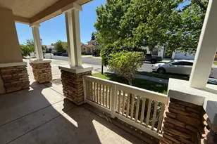 1001 La Paloma St, Turlock, CA 95382 - Photo 21