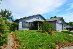 243 Rio Mesa Ct, Galt, CA 95632 - Photo 3
