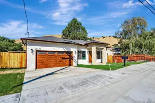38075 Stenhammer Dr, Fremont, CA 94536 - Photo 3