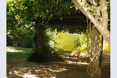 2510 Atlas Avenue, Sacramento, CA 95820 - Photo 27