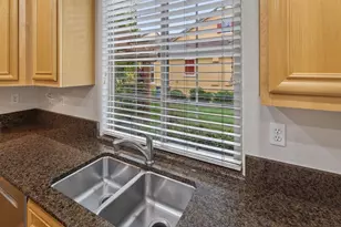 1152 Marseille Ln, Roseville, CA 95747 - Photo 13