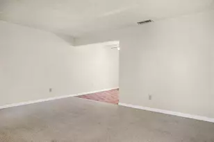 8812 Sawtelle Way, Sacramento, CA 95826 - Photo 3
