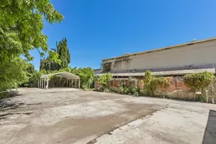 4901 Parker Ave, Sacramento, CA 95820 - Photo 5