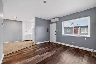 701 Plaza Ave, Sacramento, CA 95815 - Photo 9