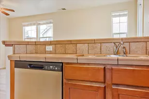 8717 Cortina Cir, Roseville, CA 95678 - Photo 13