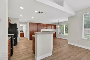 9648 Flame Tokay Way, Elk Grove, CA 95624 - Photo 9