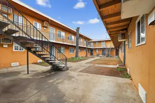 618 Plaza Ave, Sacramento, CA 95815 - Photo 5