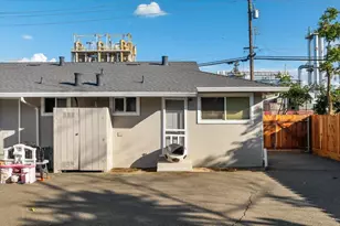 180 E J St, Oakdale, CA 95361 - Photo 23
