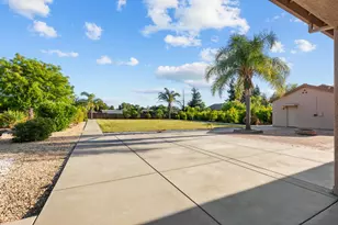 8111 Stallion Way, Sacramento, CA 95830 - Photo 65