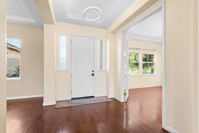 8111 Stallion Way, Sacramento, CA 95830 - Photo 5