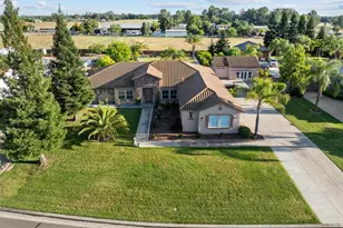 8111 Stallion Way, Sacramento, CA 95830 - Photo 69