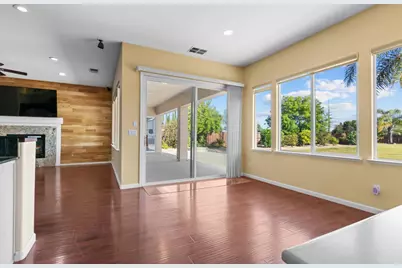8111 Stallion Way, Sacramento, CA 95830 - Photo 21