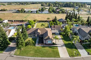 8111 Stallion Way, Sacramento, CA 95830 - Photo 73
