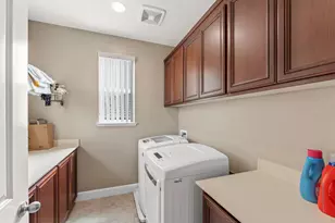 1375 Quigley Ct, Folsom, CA 95630 - Photo 23