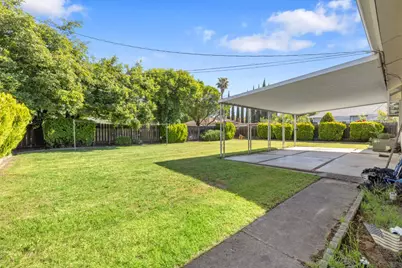 121 W Benjamin Holt Drive, Stockton, CA 95207 - Photo 23