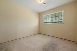 121 W Benjamin Holt Dr, Stockton, CA 95207 - Photo 21