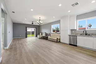 5678 Power Inn Rd, Sacramento, CA 95824 - Photo 13