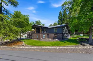 13895 Strawberry Cir, Penn Valley, CA 95946 - Photo 49