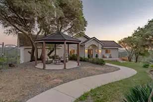 15620 Meadow Lark Ln, Sutter Creek, CA 95685 - Photo 3