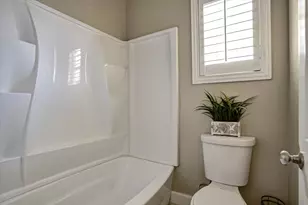 3837 Banyan Tree Dr, Modesto, CA 95355 - Photo 37