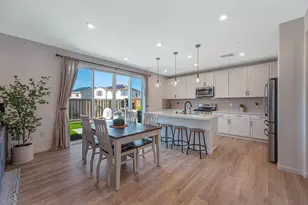 4049 Molten Crk Wy, Roseville, CA 95747 - Photo 11