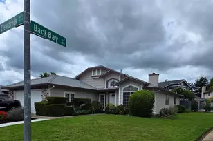 7158 Clearbrook Way, Sacramento, CA 95823 - Photo 3