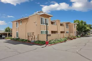 3768 W Benjamin Holt Dr, Stockton, CA 95219 - Photo 37